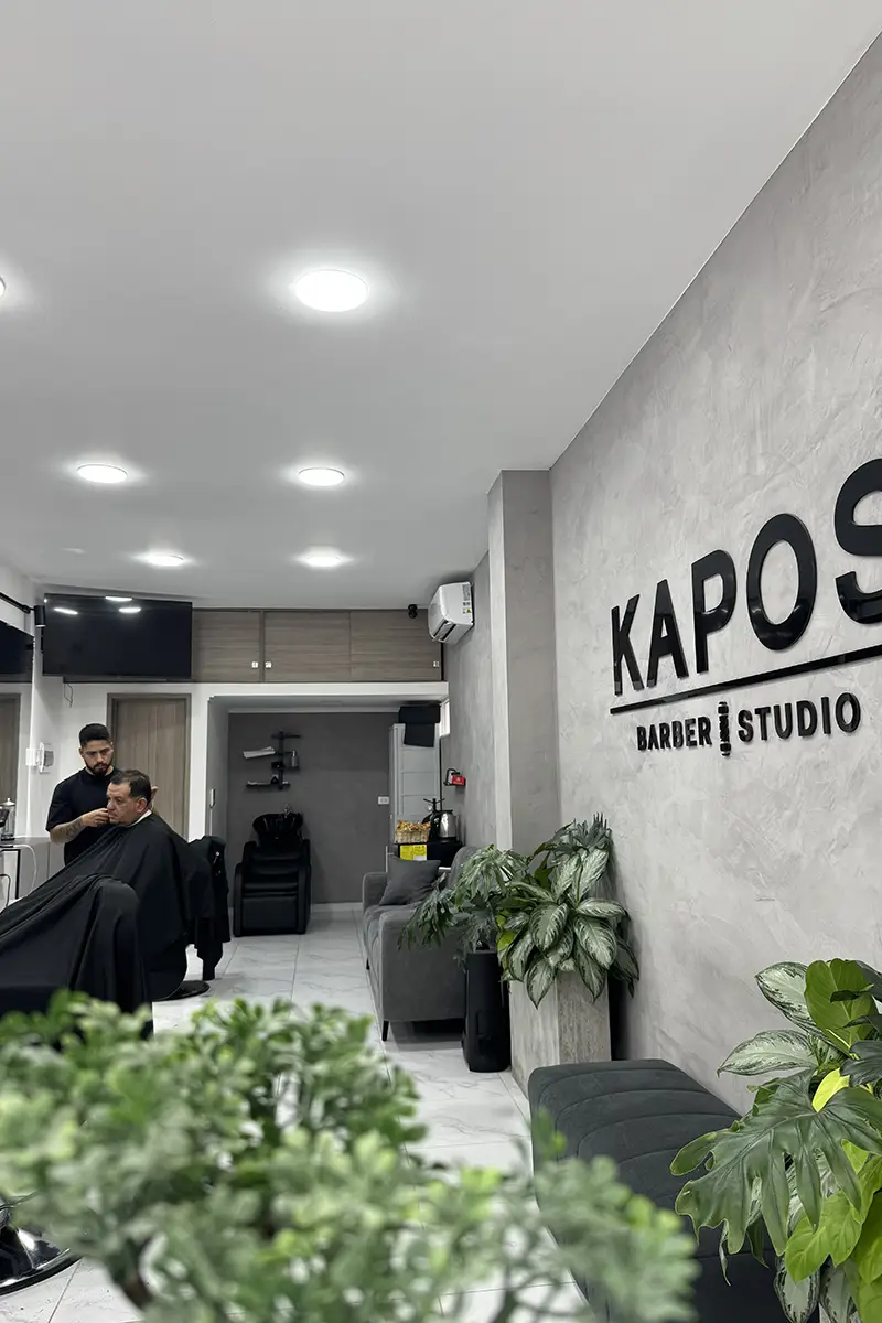 Peluquería — carpintería a medida