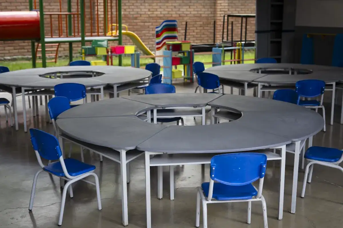 Mobiliario educativo para colegios en Colombia — Kiel